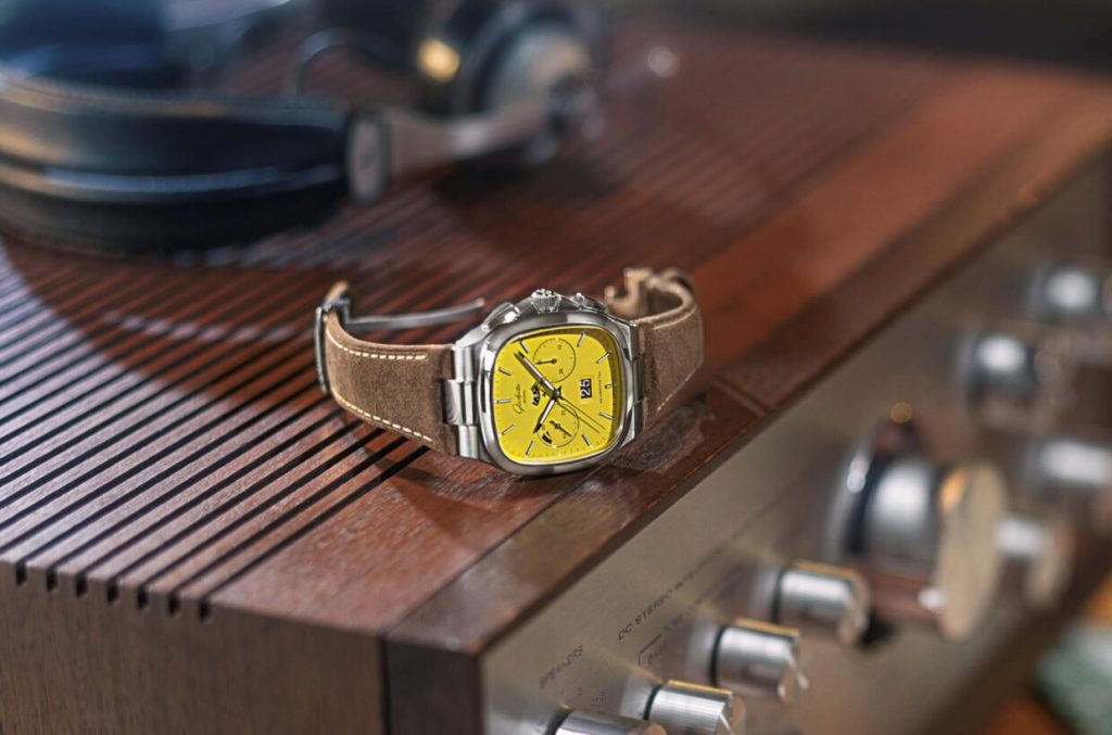 Glash tte Original Seventies Chronograph in Yellow Panerai